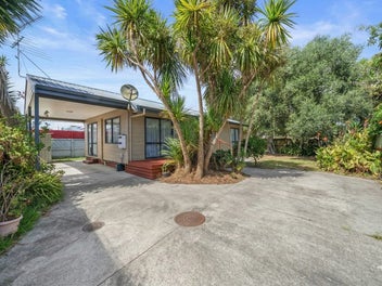 FREEHOLD 3 Bed! Portfolio Sell Off - MUST SELL