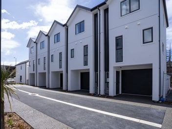 Move in Now + City Centre + Garage + Turn Key