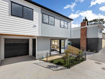 Urgent Sale "Price reduced"