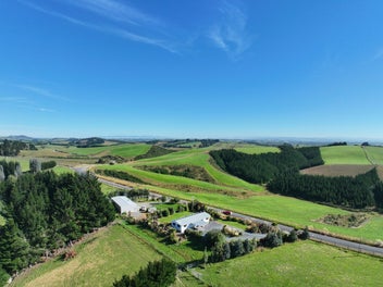Family Lifestyle Near Balclutha