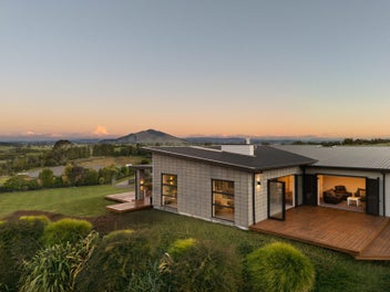 Contemporary lifestyle living