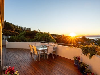 Spacious Family Living, Endless Horizons