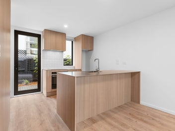 Brand New 2 Bedroom Townhouse