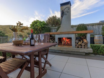 Grand Panoramic Estate in Prestigious Churton Park