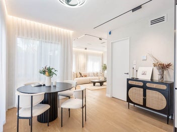 Boutique Living in the Heart of Point Chevalier