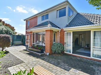 Desirable Home & Location