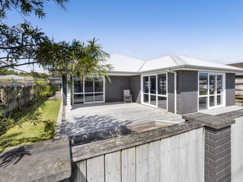 Modern - Move in Ready