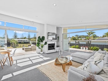 High Stud Light Filled Living!