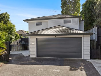 Relocating Owners - A Beautiful Family Home