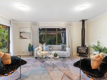 IGNORE CV - VENDOR WANTS OFFERS!