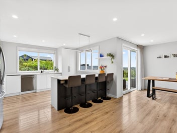 Secure Oak Road Living