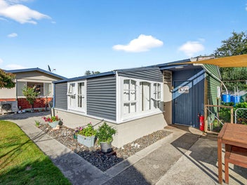 Timeless Elegance on Costley