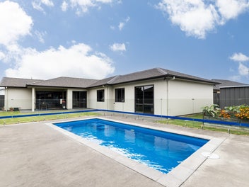 Motivated Vendors - Retirement Awaits!