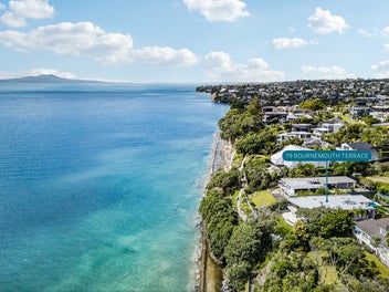 Exquisite Coastal Position |Iconic Ron Sang Design