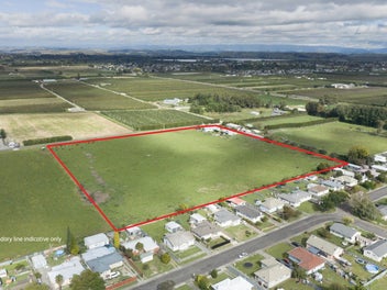 Rural feel, town convenience