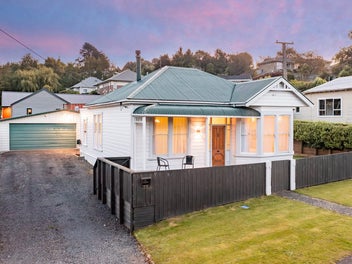 Sun & privacy & easy living