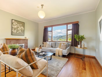 First home gold - space, sun and privacy