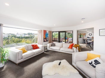 FITZHERBERT STUNNER!