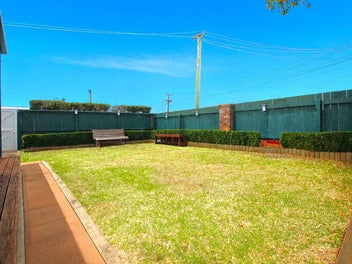 CHARACTER, COMFORT & CHARM