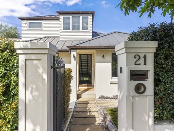 Solid concrete family home in Westmere pocket
