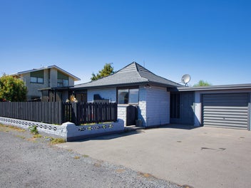 Private | Modern | Townhouse