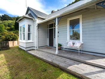 First home buyers Villa with Harbour views