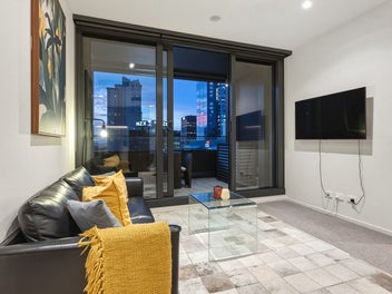 Pacifica Days, City Nights