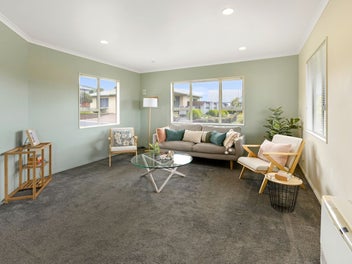 Easy Living at the Quiet End of the Street