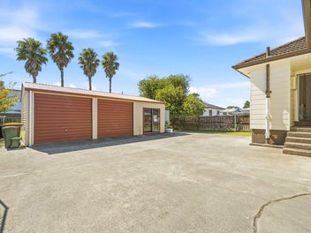 Space, Potential & Opportunity on Plunket Avenue