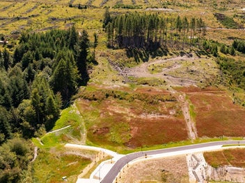 Arthurs Point Single Sections for Sale