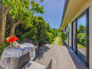 Highly Motivated Vendors - Bring An Offer!