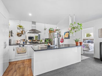 COMPLETE THE PICTURE IN MAUNU - VENDOR COMMITTED