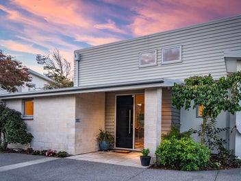 Your Own Peaceful Family Retreat!