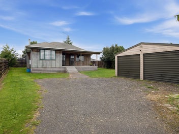 Time to Sell!! 4 Bedrooms on the North Side