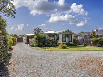 Opportunity Awaits - 1401sqm RSDT