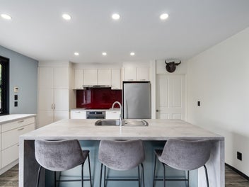 Grand scale living with flexible family options