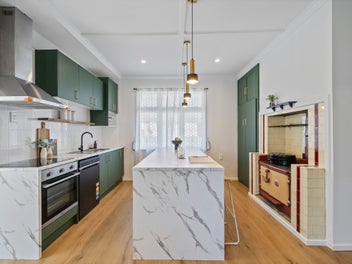 Extra Bedroom or extra living