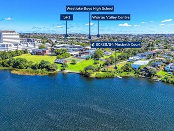 Lakefront. Limited. 759m² of opportunity.