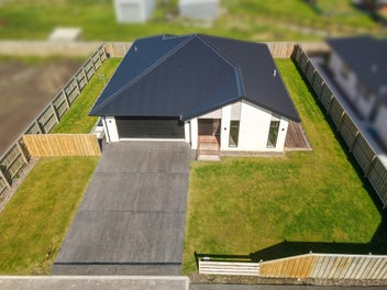 BRAND NEW WITH SPACE FOR THE CARAVAN!