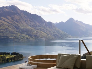 Elevated Living, Karamata Peak, Queenstown Hill