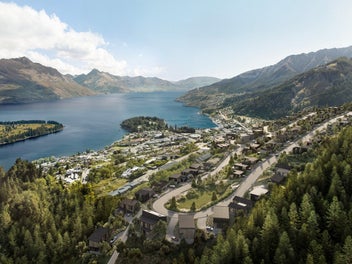 Trophy Living at the Peak