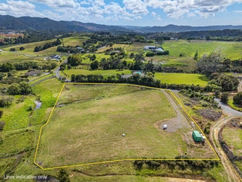 Elevated Lifestyle Section in Sought After Maunu