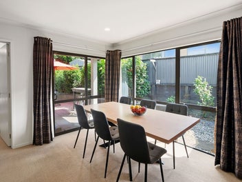 Modern Comfort Meets Peaceful Maunu Living