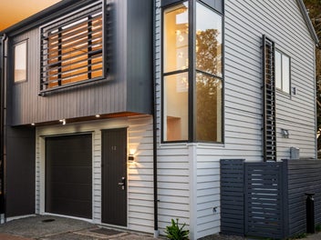 Rare Opportunity Standalone at Top location - DGZ