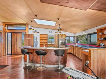 Monumental Position - Exquisite Ocean Outlook