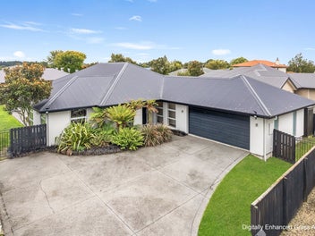 Family friendly, sunny and private