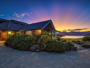 A Rare Opening in Wanaka's Most Exclusive Setting