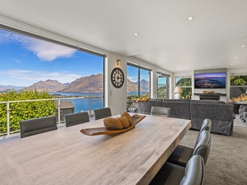 Stunning Lake & Mountain Views, Endless Potential