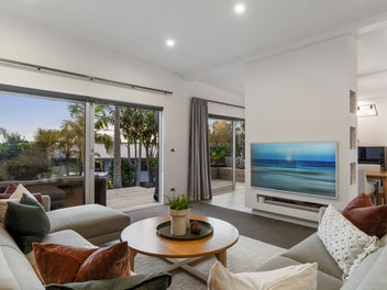 RESORT STYLE FAMILY LIVING