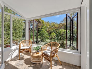 Unique 1970s Architectural Gem